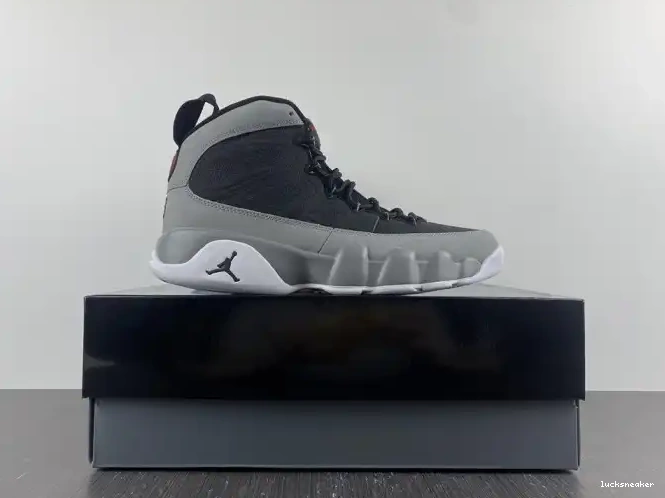 Reps LUCY CT8019-060 9 Jordan Grey Retro Particle 0529
